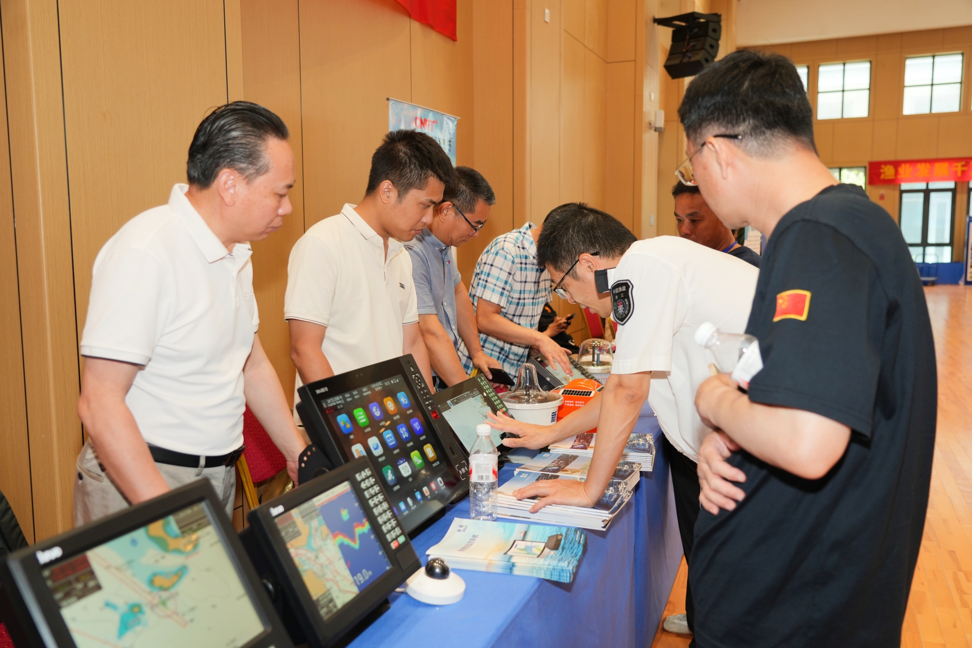 wechat_2025-06-23_084943_058_upscayl_2x_realesrgan-x4plus_副本_副本.jpg